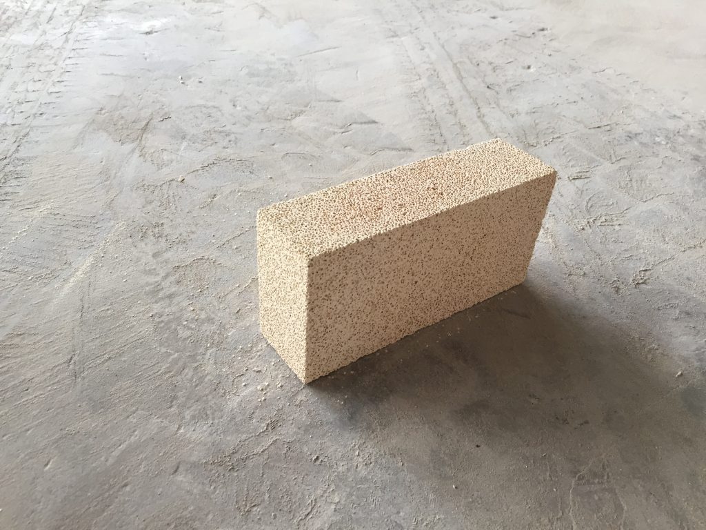 江蘇莫來(lái)石輕質(zhì)耐火磚_江蘇輕質(zhì)磚公司_江蘇耐火磚廠(chǎng)家 江蘇高鋁聚氫耐火磚